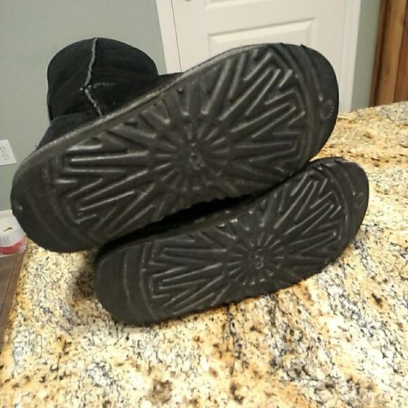 UGG 5815 Womens Classic Tall Sheepskin Lined Winter Boots Black Suede Size 6 - Picture 10 of 12